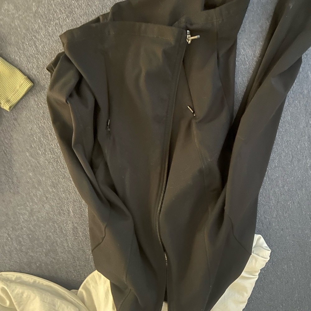 Nina Classic Black Jacket
